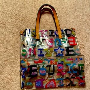 Dooney & Bourke tote bag.